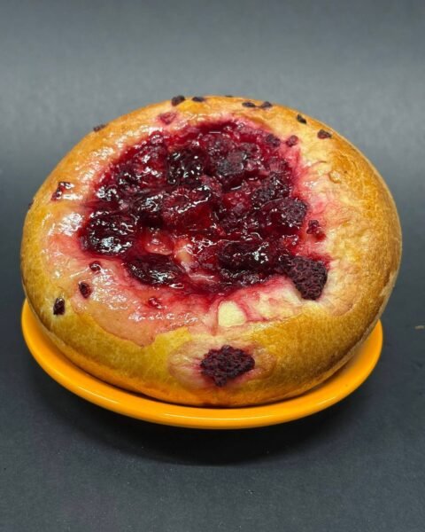 Brioche aux fruits